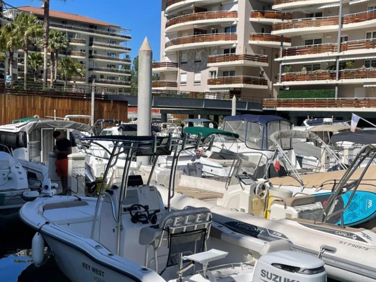 Motorboat rental with or without captain Key-West Mandelieu-la-Napoule