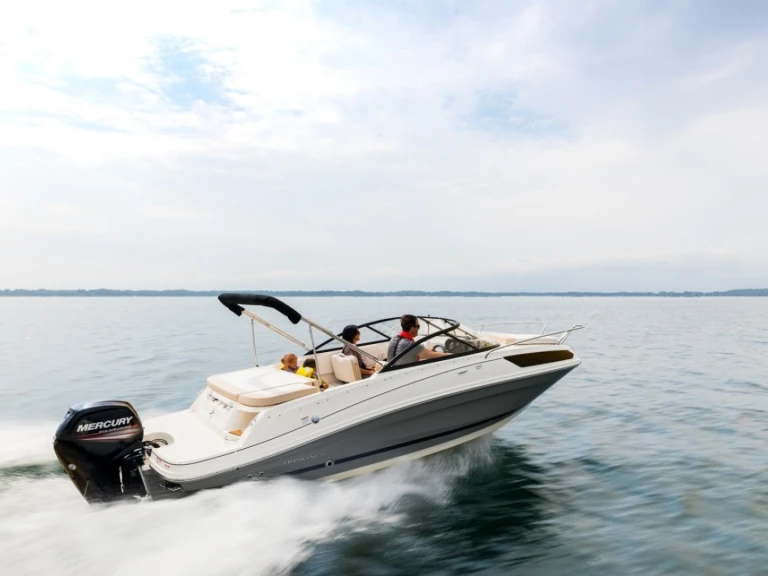 Bayliner VR6 charter bareboat or captained in  Marseille