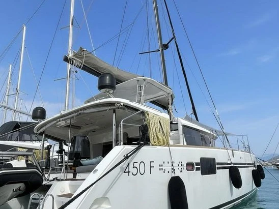 Rent a Lagoon Lagoon 450 F Fethiye