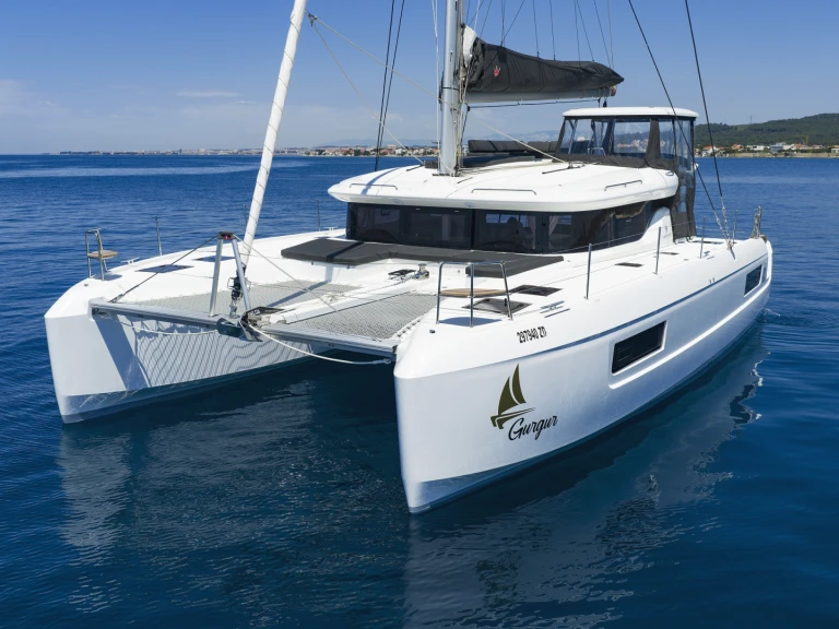 Yacht charter Sukošan cheap Lagoon 43