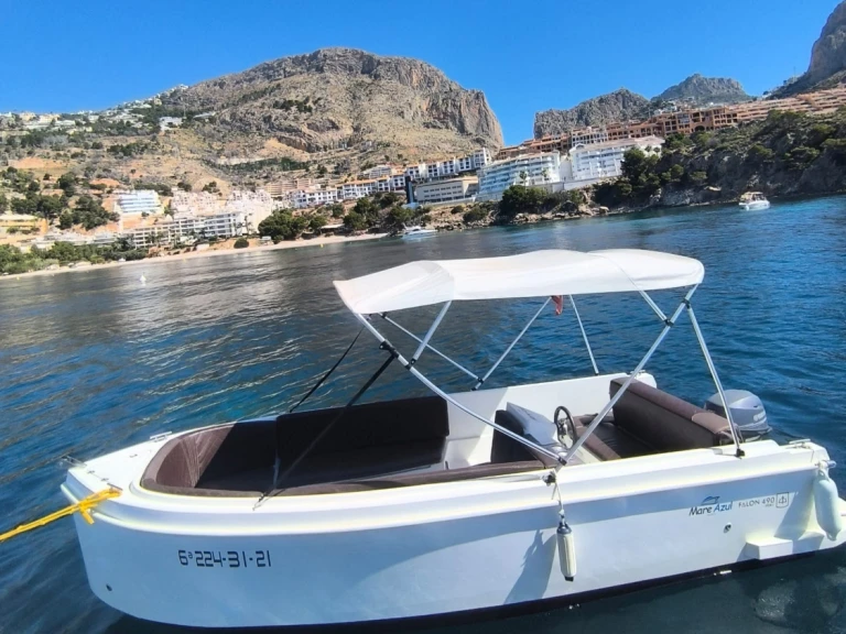 Bareboat Rental Motorboat Alonsea with a boat licence
