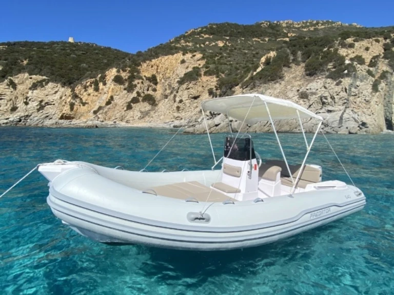 Italboats Predator 540 in Torre Vado on SamBoat