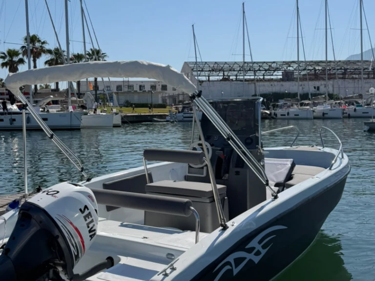 Motorboat for rent Castellammare di Stabia at the best price