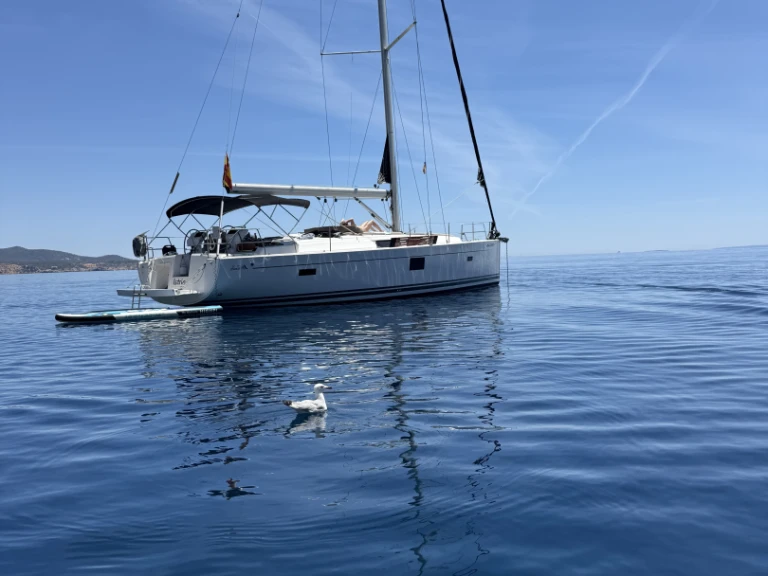 Bareboat Rental Sailboat Hanse with a boat licence