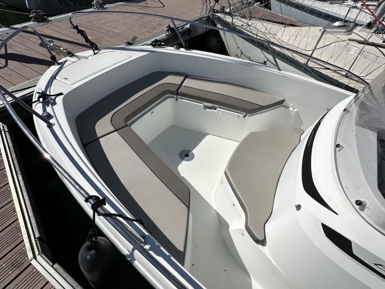 Yacht charter Le Havre cheap CAP CAMARAT 6,5 CC Style