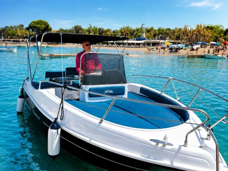 Blumax Blumax 23 open charter bareboat or captained in  Taormina