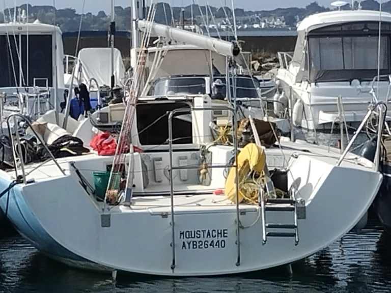 Boat rental Pogo Structures Pogo 8.50 in Quiberon on Samboat