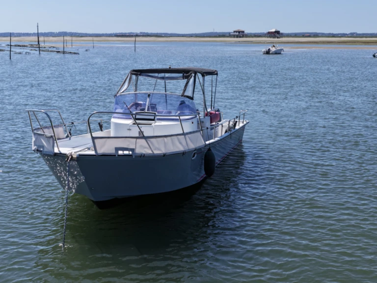 Motorboat rental with or without captain Beacher Arcachon