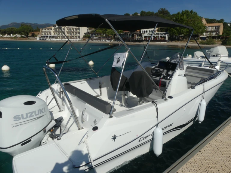 Rent a Jeanneau Cap Camarat 6.5 CC Serie 3 Porto-Vecchio