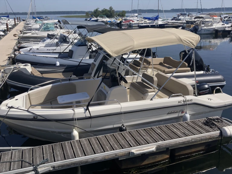 Yacht charter Sanguinet cheap 505