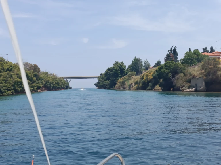 Rent a Athrakiboats TRITON Néa Moudhaniá