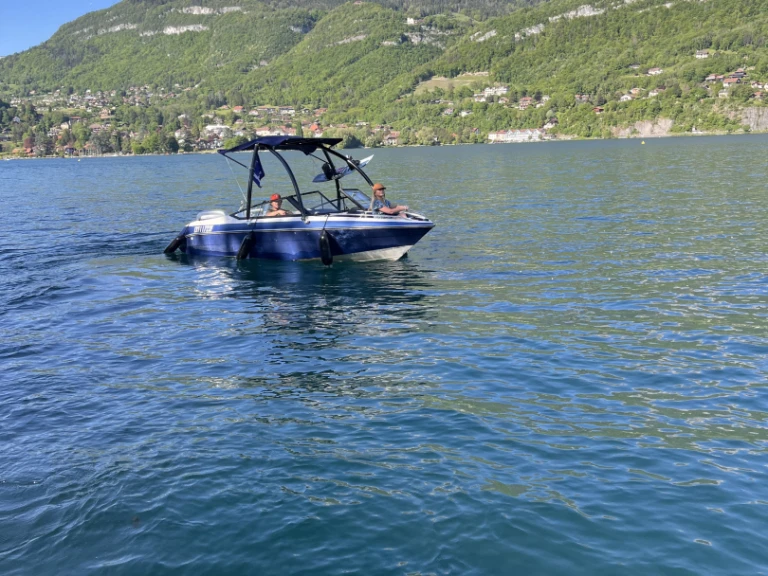 Motorboat rental with or without captain Sunbird Sevrier