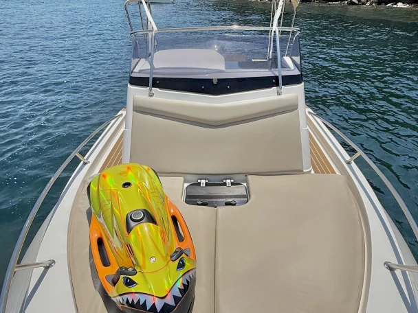 Boat rental Capelli Tempest 770 WA in Cannes on Samboat