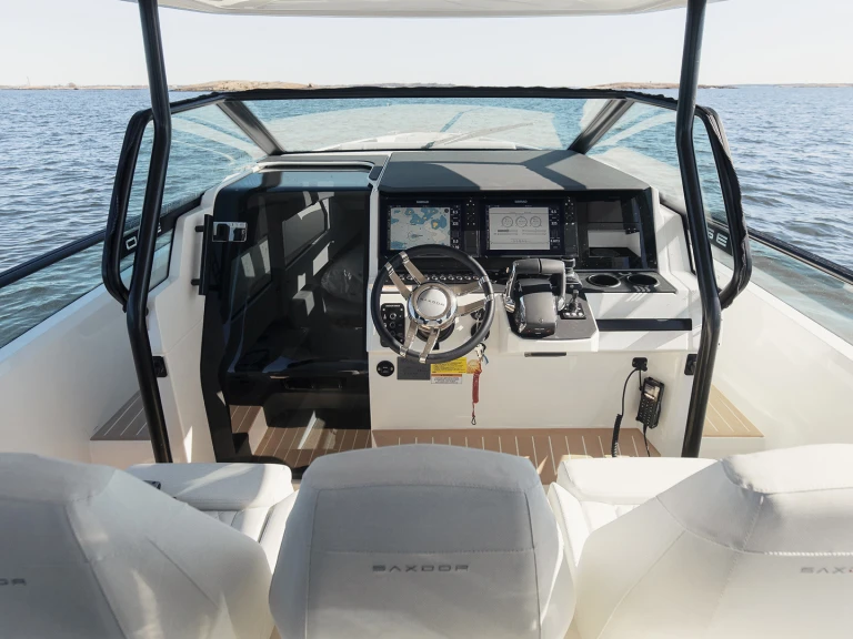Yacht charter Split cheap Saxdor 320 GTO