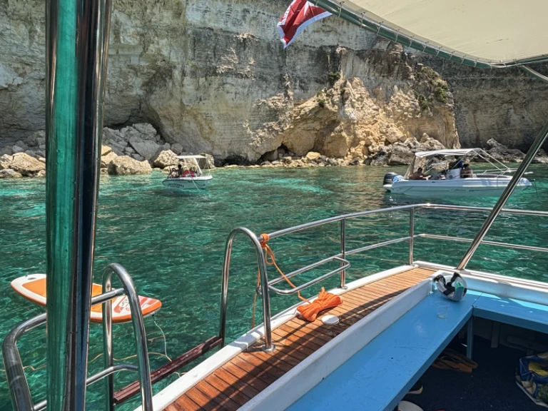 Yacht charter Gozo cheap Duffy & Duffy