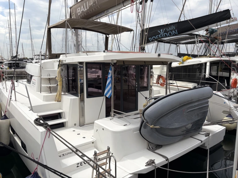 Catamaran rental in Alimos - Bali Bali 4.1