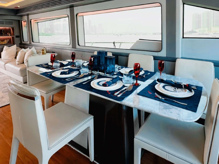 Luxury Yacht rental with or without captain  Dubai Marina