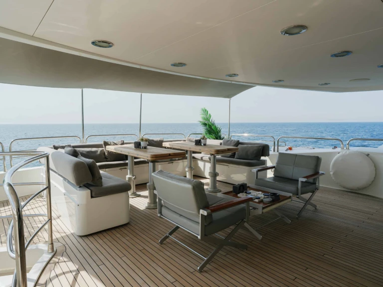  Sunseeker 40 Luxury MY charter bareboat or captained in  Dubai Marina
