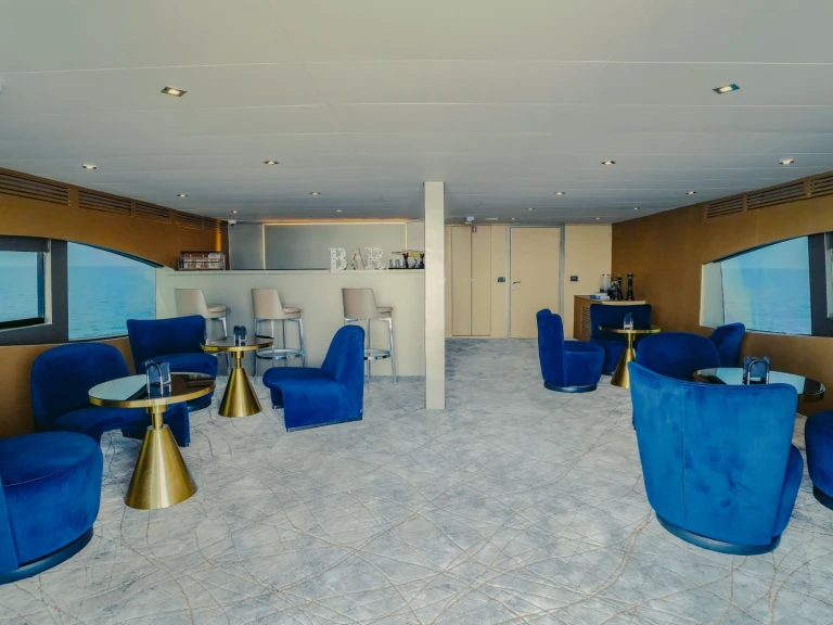 Bareboat Rental Luxury Yacht  with a boat licence