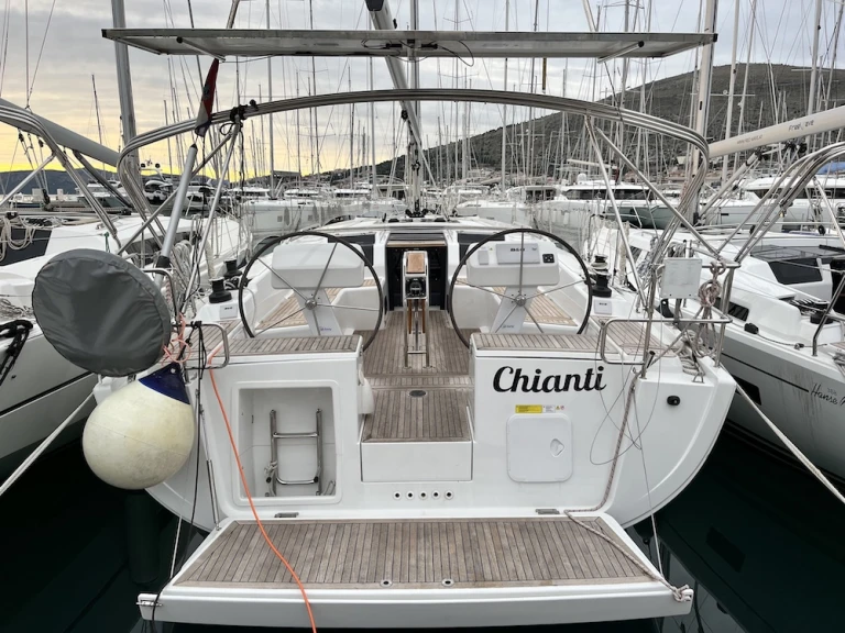 Sailboat rental in Seget Donji - Hanse Hanse 458