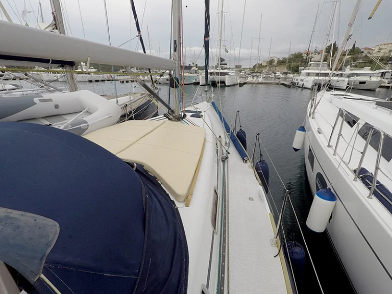 Grand Soleil Grand Soleil 40 charter bareboat or captained in  Šibenik