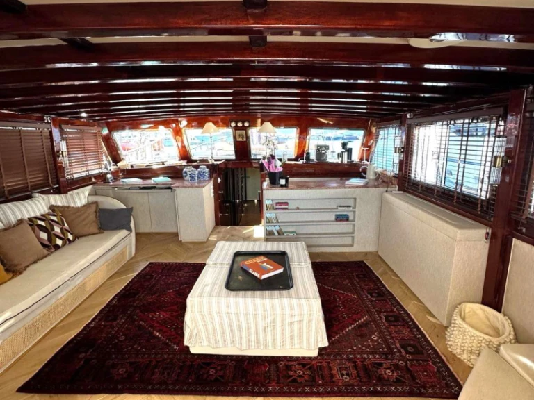Luxury Yacht rental in Rhodes Island - Etemoglu Boatyard CAROLINA