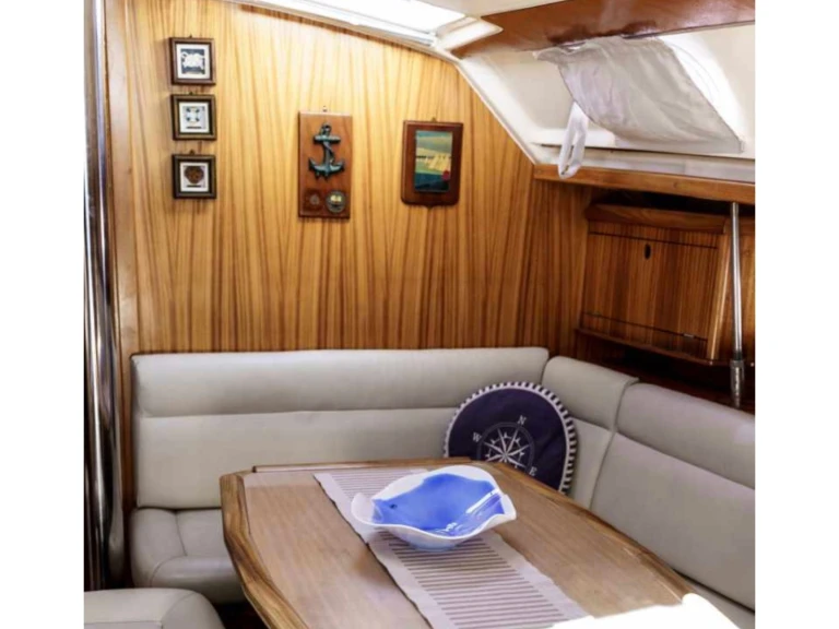 Bareboat Rental Sailboat Dufour with a boat licence