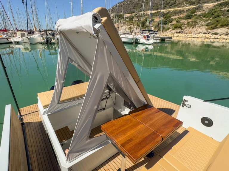 Motorboat for rent Sitges at the best price