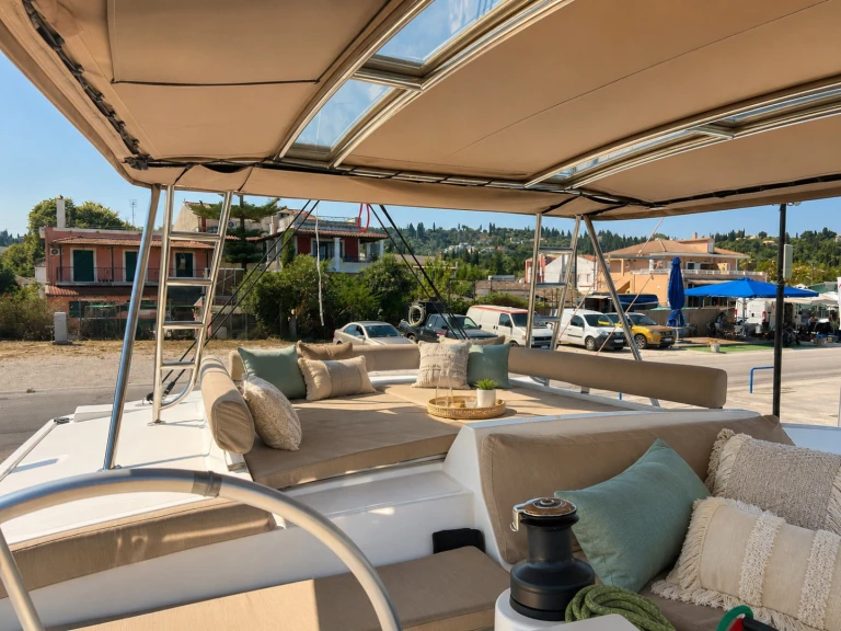 Catamaran rental in Gouvia - Bali Bali 4.2