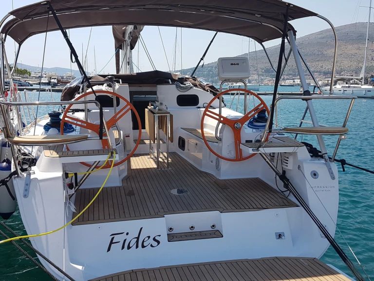 Boat rental Elan Impression 40 in Pula on Samboat