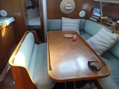 Yacht charter Port de Hyères (St Pierre) cheap Oceanis 370