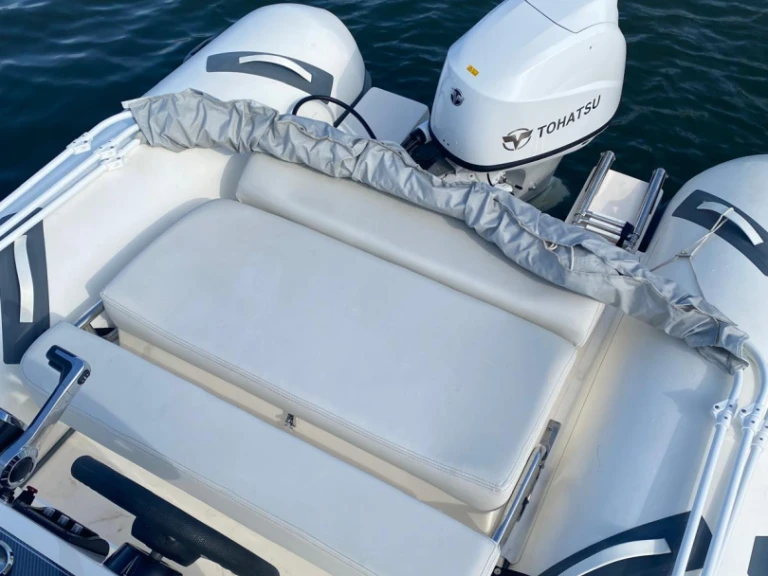 Rent a Bwa California 550 Olbia