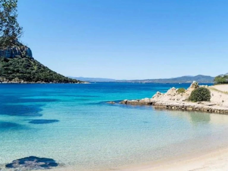 RIB rental in Olbia - Bwa California 550