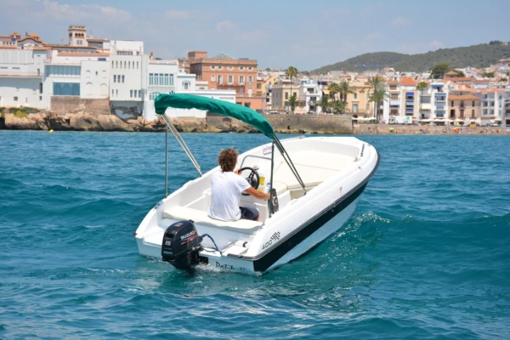  Compass 400 GT in Sitges on SamBoat