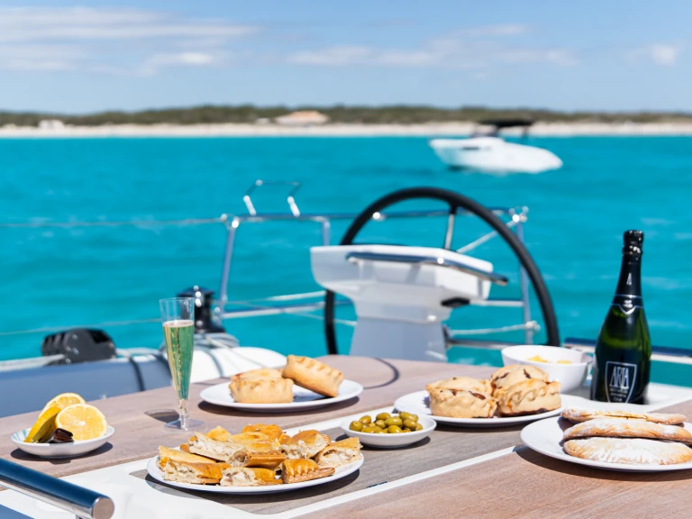 Sailboat for rent s'Arenal at the best price