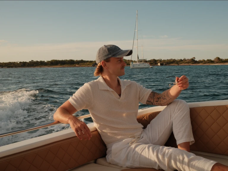 Motorboat rental in s'Estanyol - Saver 750 WA