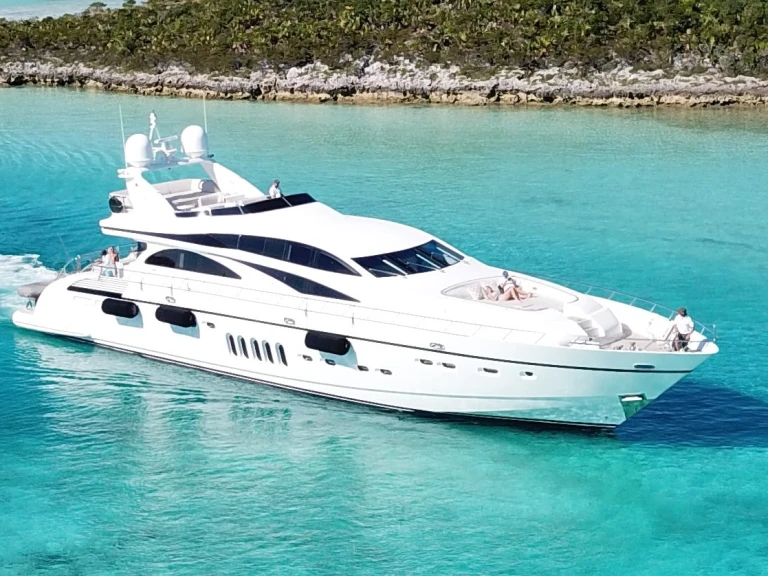 Boat rental Leopard Leopard 105 in Miami on Samboat