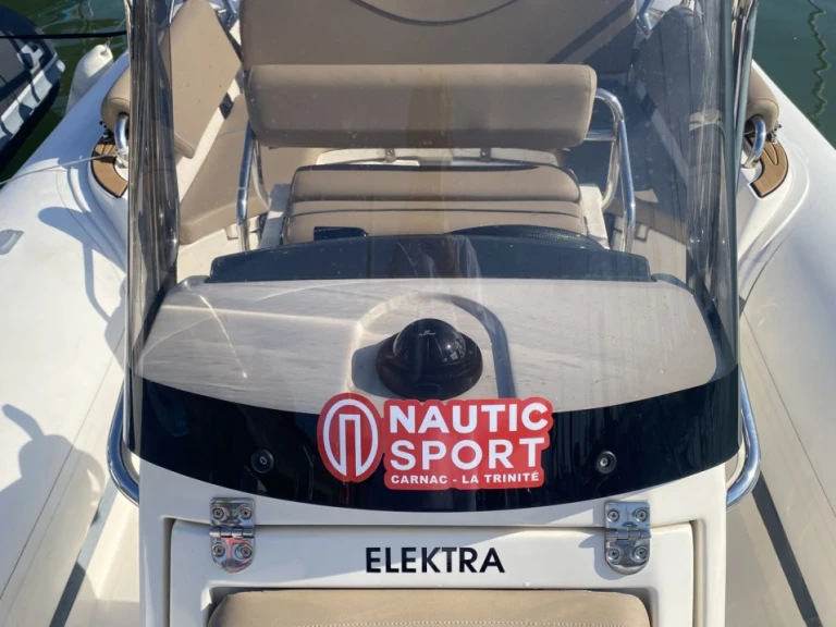 RIB for rent La Trinité-sur-Mer at the best price