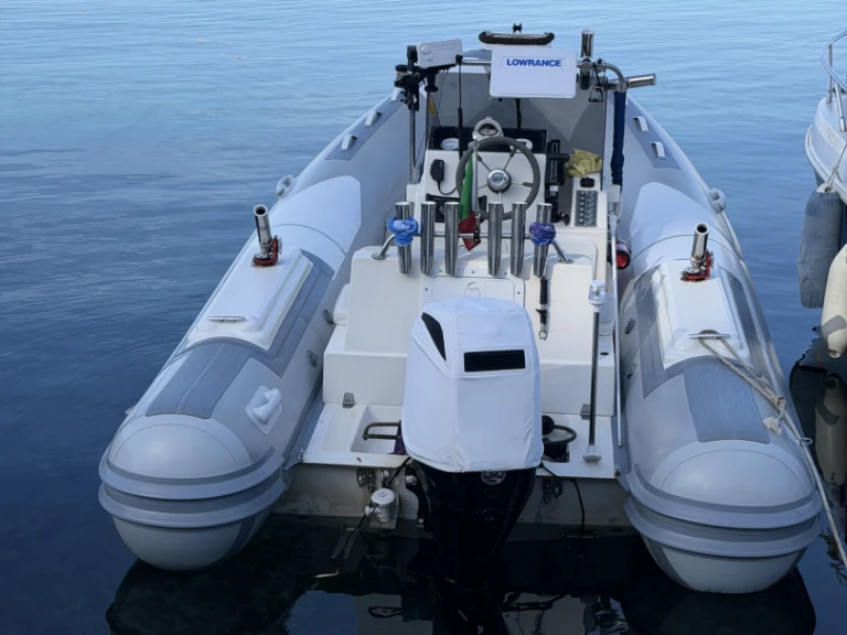 RIB for rent Taranto at the best price