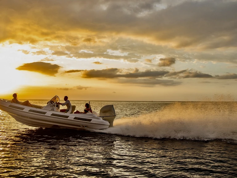 Motorboat rental in Talamone - Ranieri Giubileo