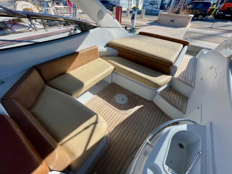 Rent a Sunseeker Superhawk 48 Cannes