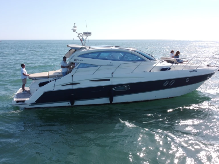 Yacht charter Lisbon cheap Mediterranee 47 Hard Top