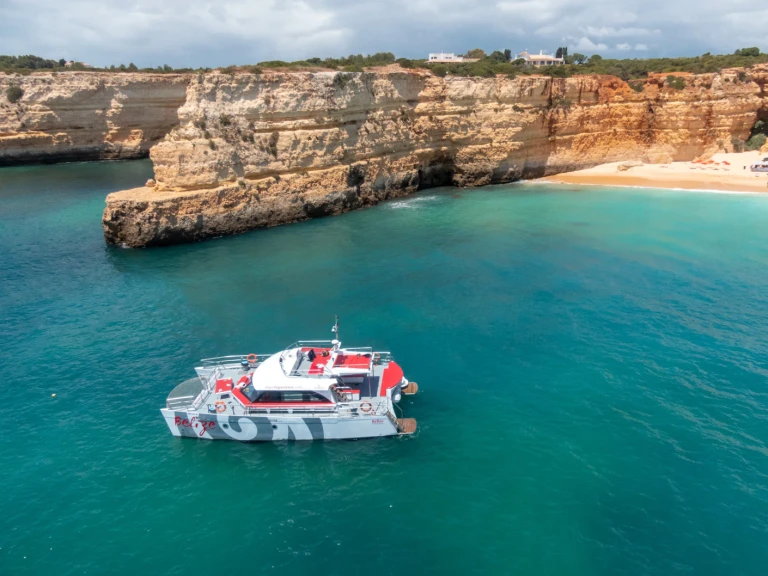 Catamaran rental in Marina de Lagos - Nautiber Custom