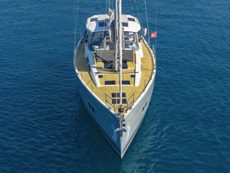 Rent a Hanse Hanse 588 Seget Donji