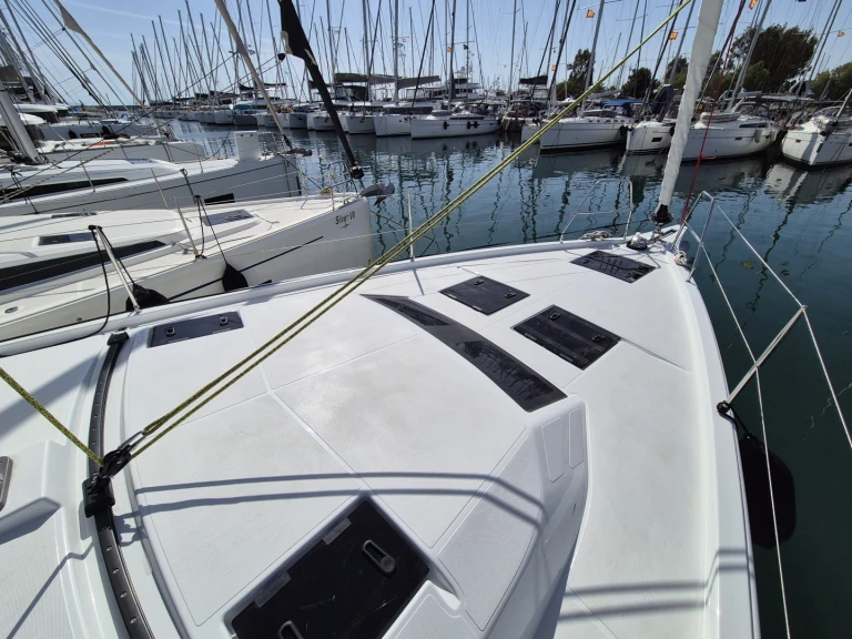 Sailboat rental in Alimos - Dufour Dufour 44