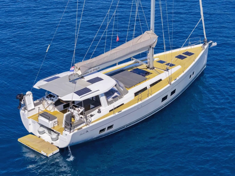 Sailboat for rent Seget Donji at the best price