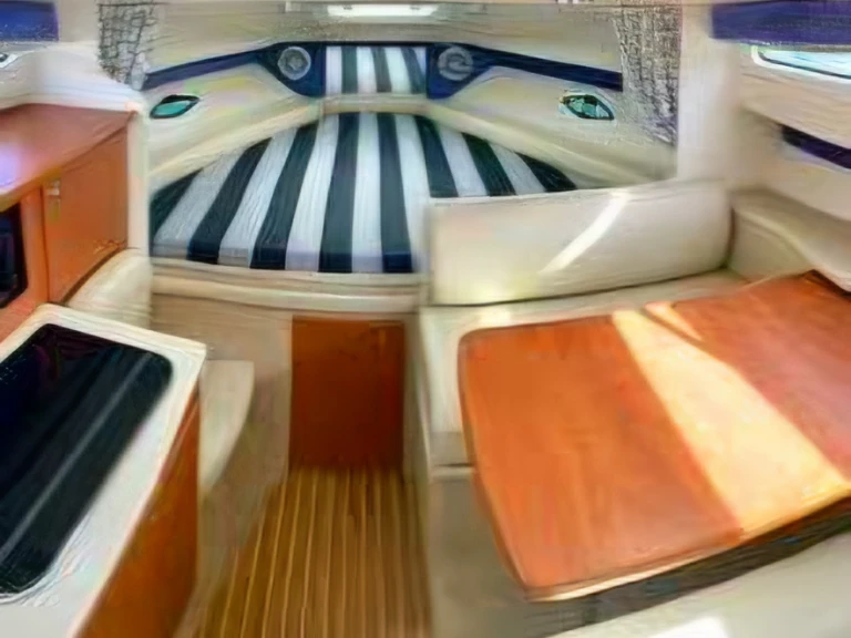 Motorboat for rent Nice at the best price