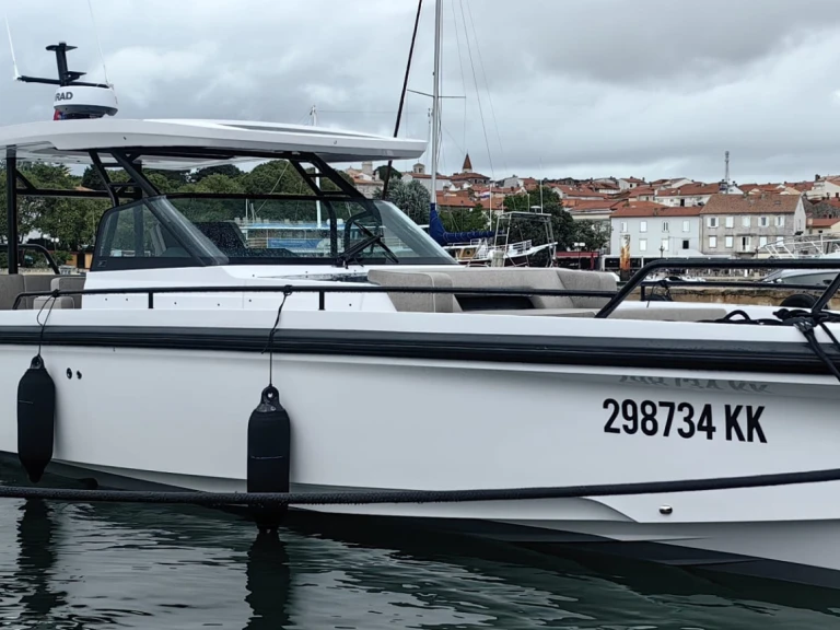 Boat rental Axopar Axopar 37 Sun-Top in Krk on Samboat