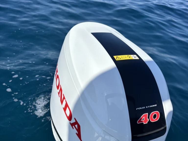 Boat rental Aquabat Sport Line 19 in Giardini-Naxos on Samboat