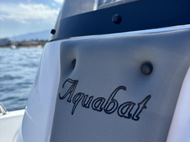 Motorboat for rent Giardini-Naxos at the best price
